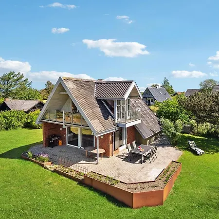 Pet Friendly In With House A Panoramic View * Assens