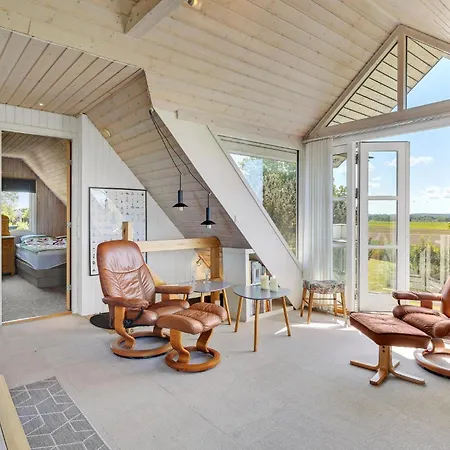 4 Bedroom In 阿森斯